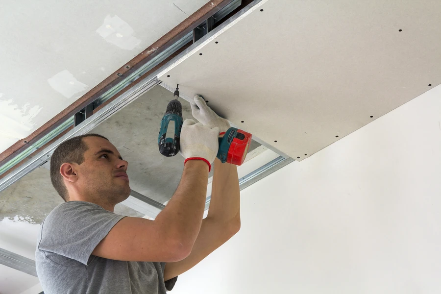 Coordinating Drywall Repair And Painting Services in Granbury, TX